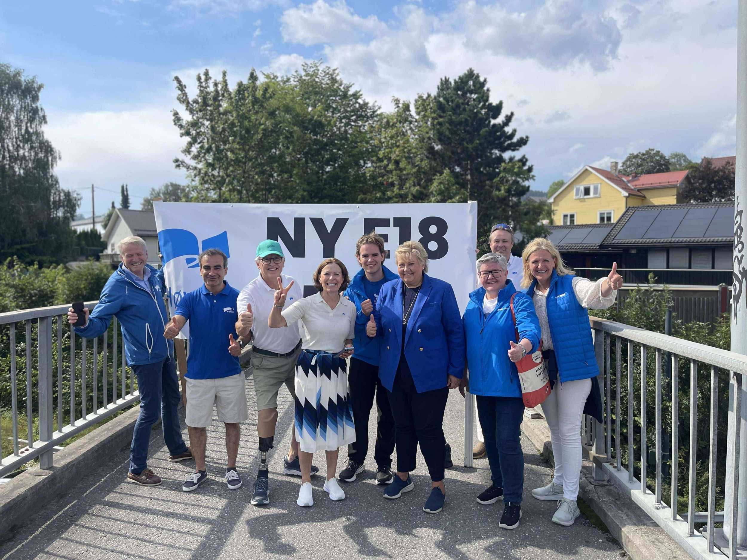 E18